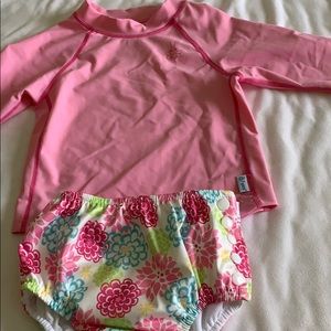 I play girl’s swimming set